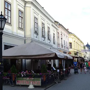 hotellátogatás