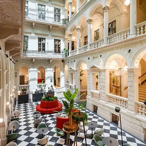 4* Hotel Oktogon Haggenmacher