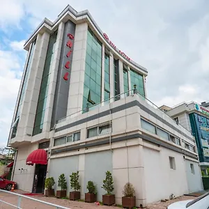 https://hill-istanbul.istanbul-turkeyhotels.com
