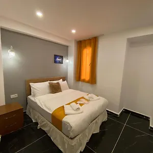 https://zeus-economy-booking-suit-istanbul.istanbul-turkeyhotels.com